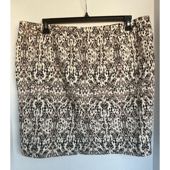 Merona Figure Flattering Stretch Black Beige and Cream Pencil Skirt Sz 18 - Picture 3 of 9